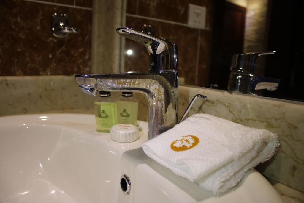 Bustan Masterpieces Hotel Arar Ngoại thất bức ảnh